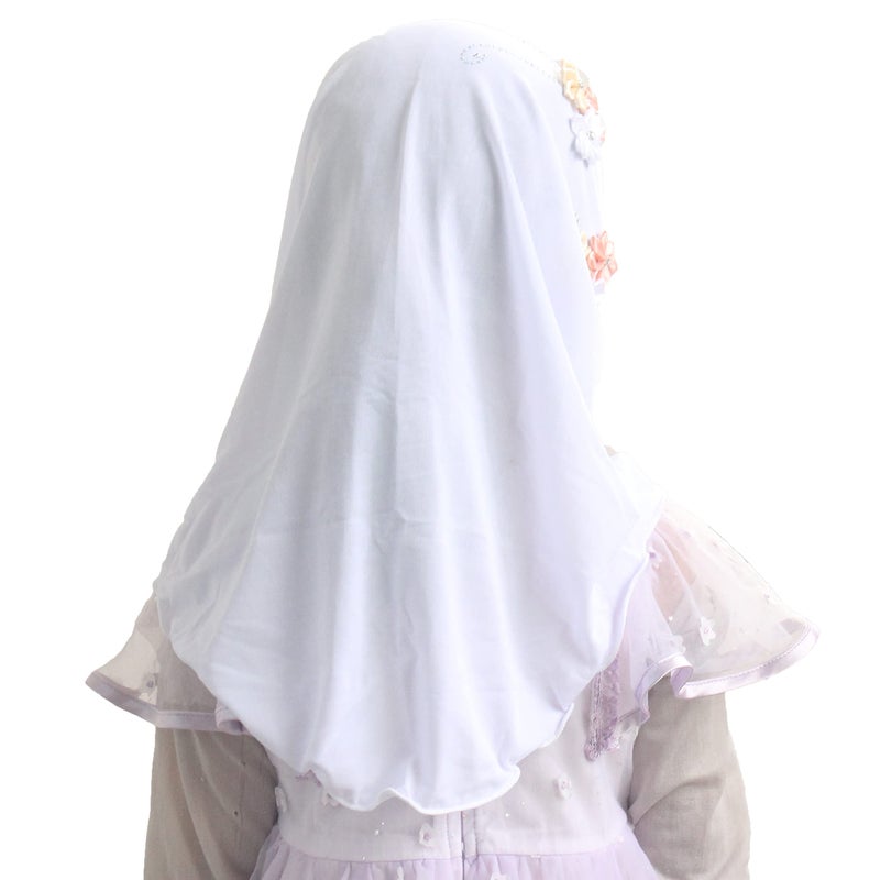 Modest Beauty حجاب إسلامي جميل للفتيات - حجاب يدوي مزين بالزهور واللؤلؤ للأطفال باللون الأبيض - Image 3